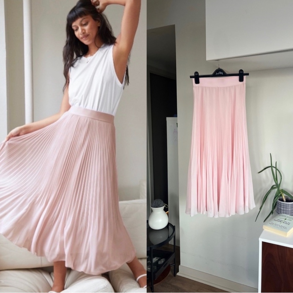 Aritzia Wilfred Twirl Formal Wedding Pleated Midi Skirt — Light Blush Pink Sz S